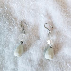 Light sea foam green earrings